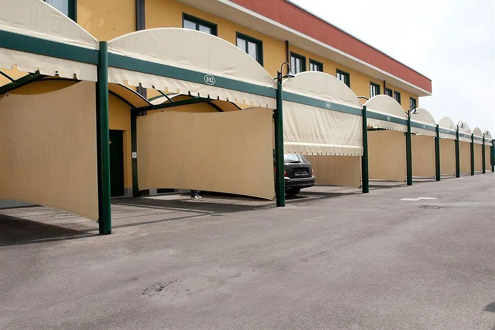 Hotel Maxim Anzola dell'Emilia